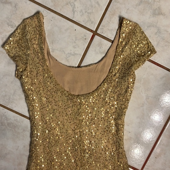 Charlotte Russ Gold sequin party dress. Gold lipstick. Gold nail Polish - Picture 7 of 9